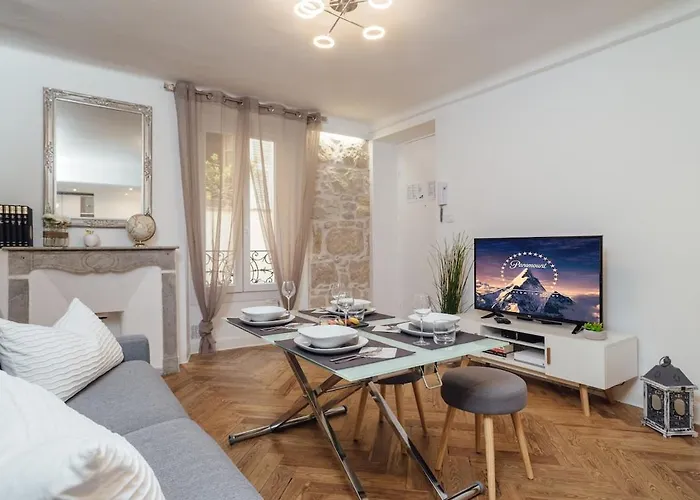Le Chic, Plein Centre Avec Climatisation Nice